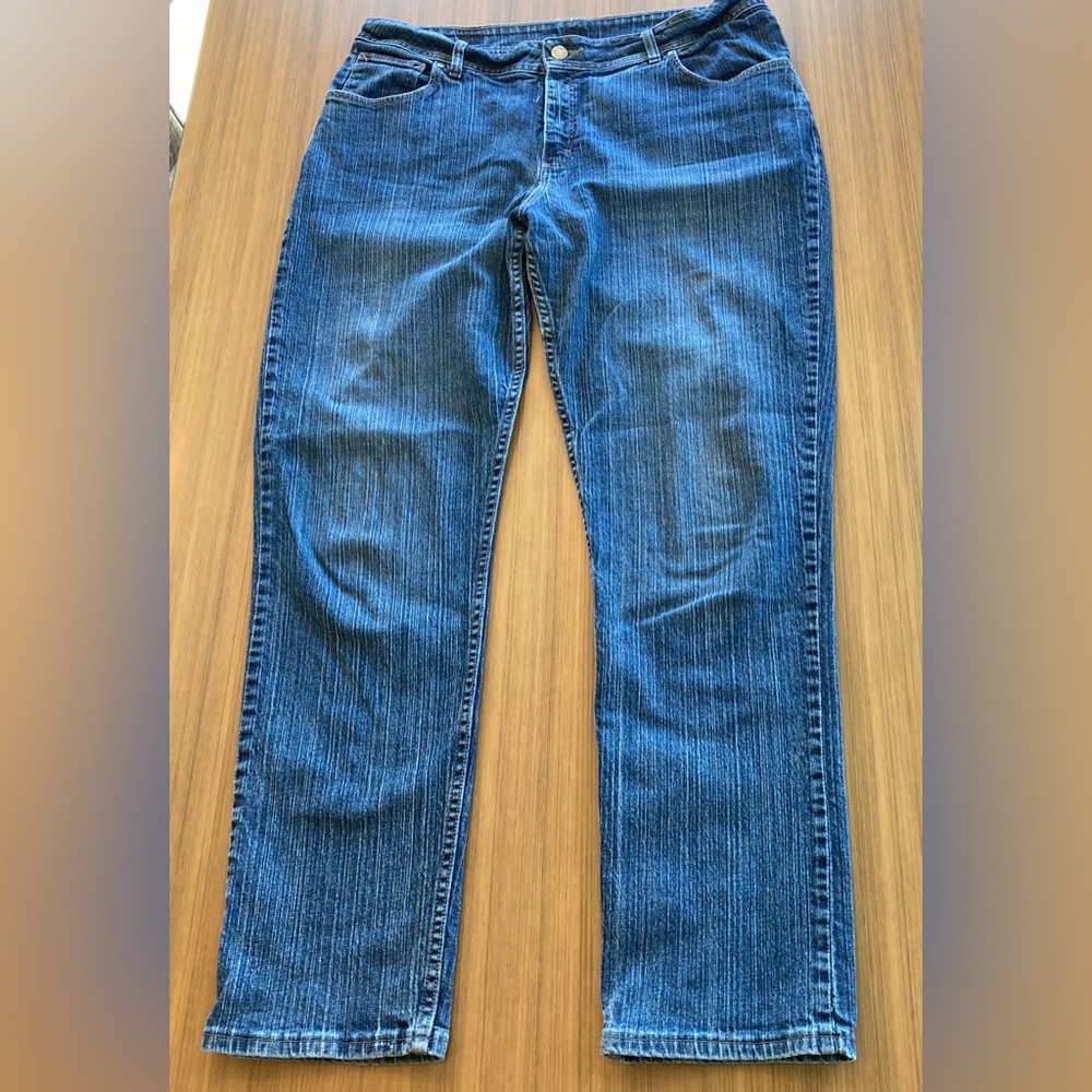 Lee Rider Striated medium blue straight leg denim jeans 18W Long